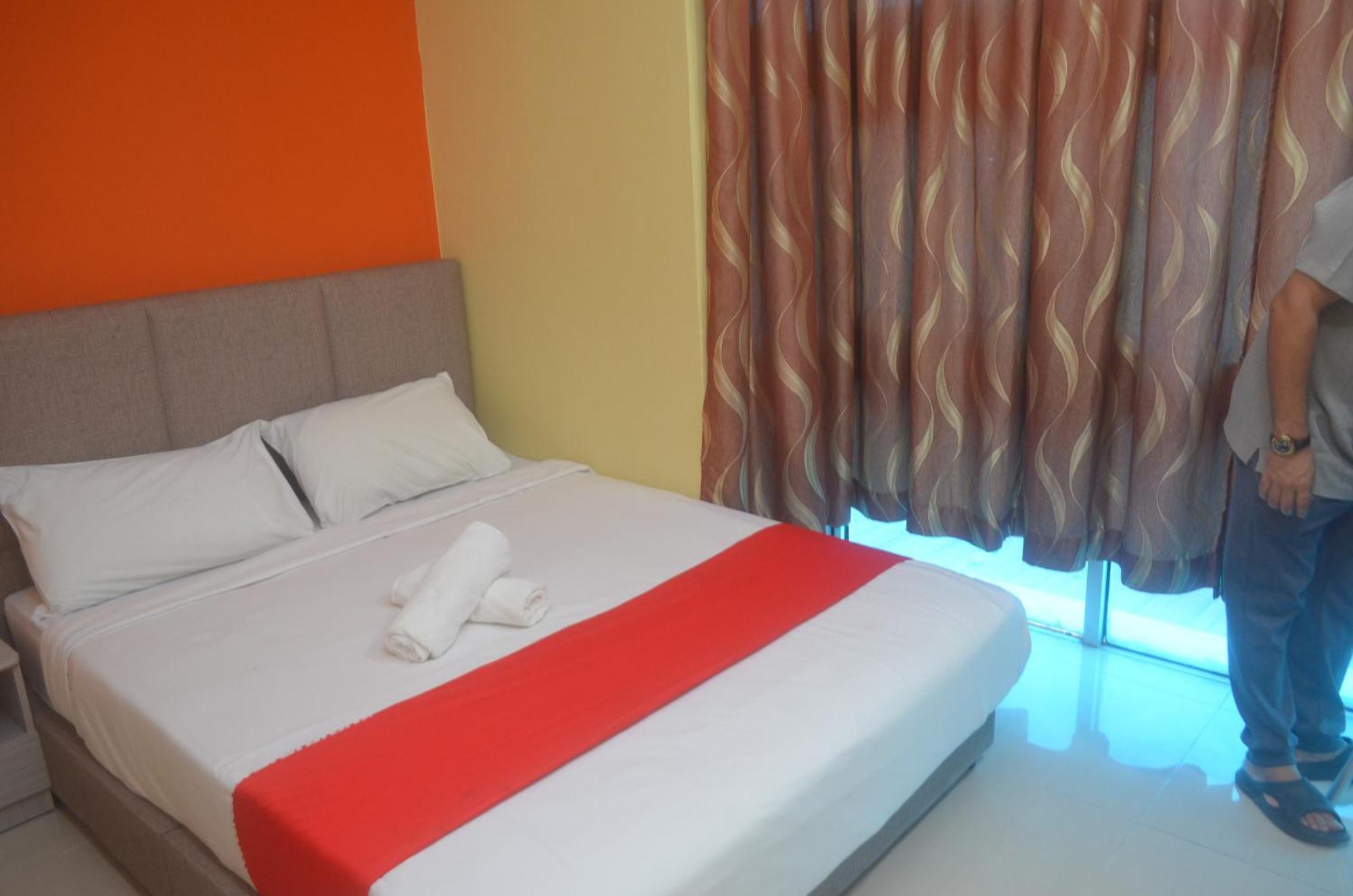 Kl Empire Hotel Klia, Formerly Known As Adiff Palace Klia Sepang Buitenkant foto